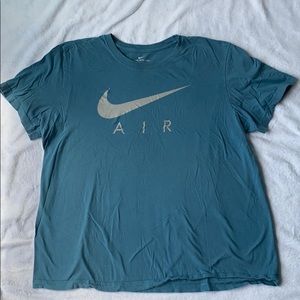 Nike t shirt